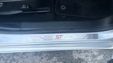 Ford Focus 1.0 EcoBoost ST-Line 5dr Petrol Hatchback